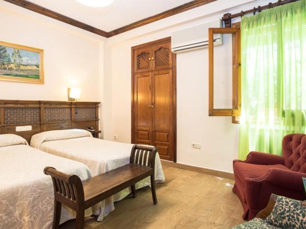 Hotel América : photo 1 de la chambre chambre familiale (2 adultes et 2 enfants)