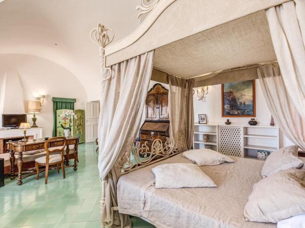 Villa Calypso : photo 4 de la chambre suite junior lit king-size avec terrasse