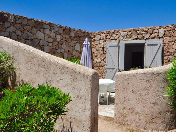 Domaine Bocca di Feno : photo 1 de la chambre villa 1 chambre avec terrasse (4 adultes)