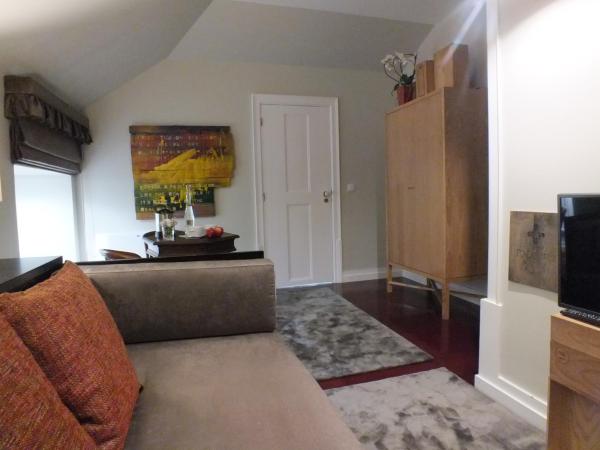 Fonte Da Foz : photo 2 de la chambre suite - vue sur ville