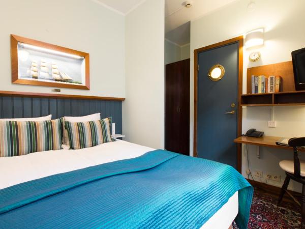 Lord Nelson Hotel : photo 3 de la chambre petite chambre double