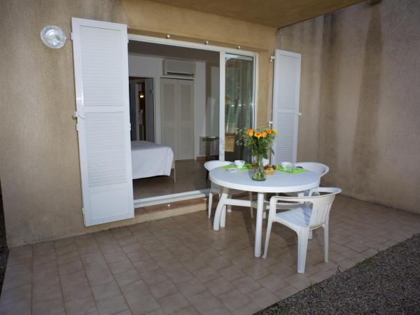 Motel le Vieux Moulin : photo 4 de la chambre appartement avec terrasse