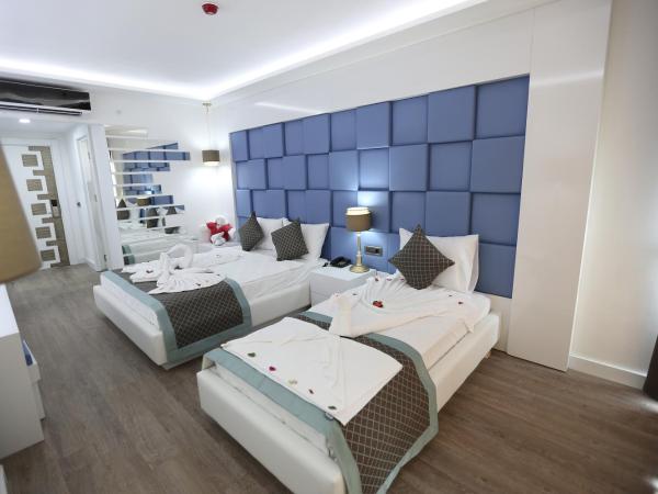 Elips Royal Hotel & SPA : photo 10 de la chambre chambre triple standard