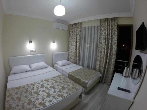 Pınar Vintage House : photo 6 de la chambre chambre simple avec salle de bains 