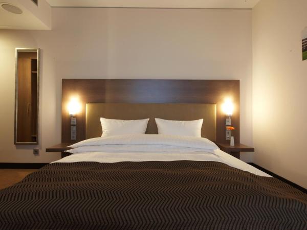 IntercityHotel Mannheim : photo 1 de la chambre chambre double standard