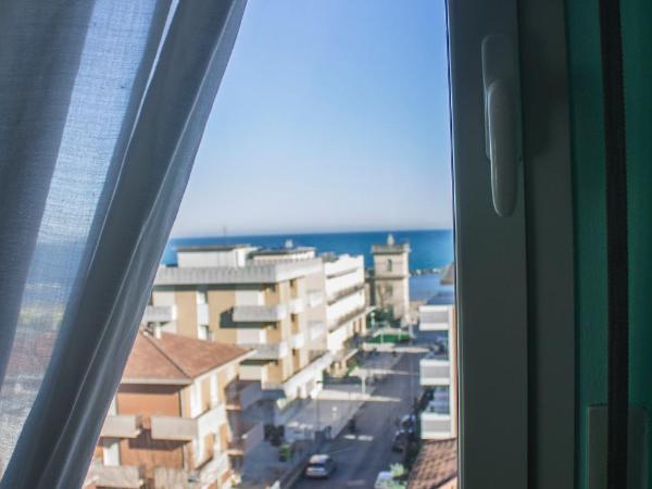 Residence Cima : photo 7 de la chambre  one bedroom apartment with partial sea view
