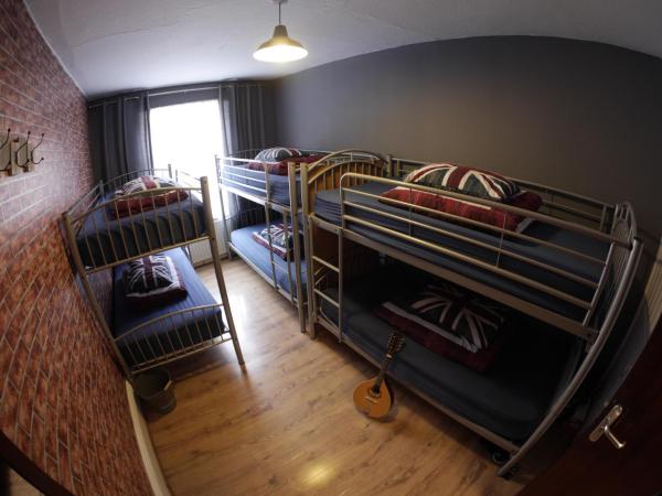 Midtown Lodge : photo 3 de la chambre lit dans dortoir mixte de 6 lits
