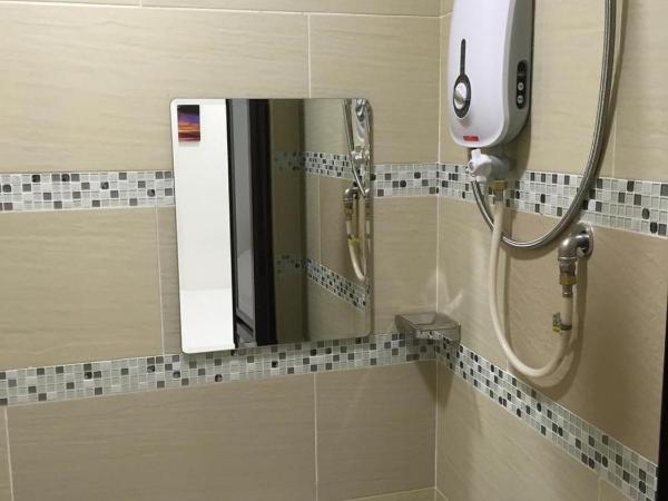 Ipoh Road Hotel : photo 3 de la chambre chambre lit queen-size deluxe