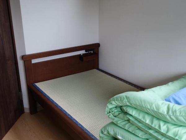 Guesthouse WIND VILLA Kyoto : photo 3 de la chambre chambre simple avec salle de bains commune