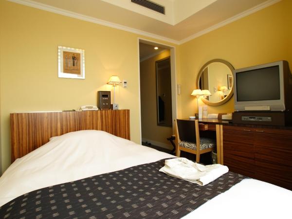 Hotel Monterey La Soeur Fukuoka : photo 1 de la chambre chambre double standard - non-fumeurs