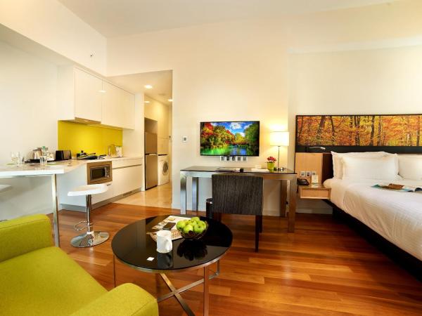 The Signature Hotel & Serviced Suites Kuala Lumpur : photo 1 de la chambre studio deluxe