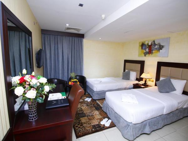 Royal Falcon Hotel : photo 4 de la chambre chambre deluxe double ou lits jumeaux
