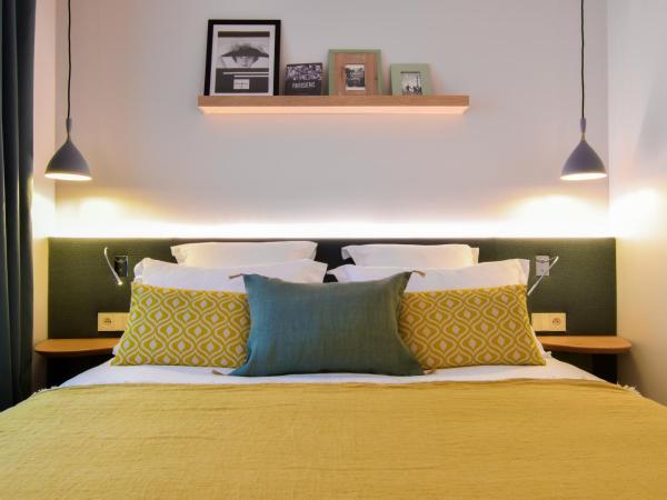 Victoire & Germain : photo 10 de la chambre chambre classique avec lits jumeaux 