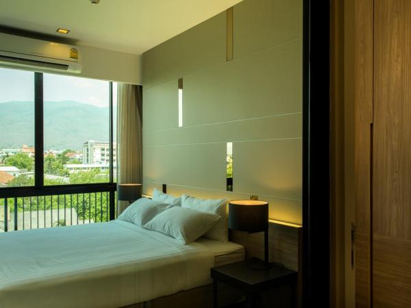 Hyde Park Chiangmai : photo 2 de la chambre grande suite ville