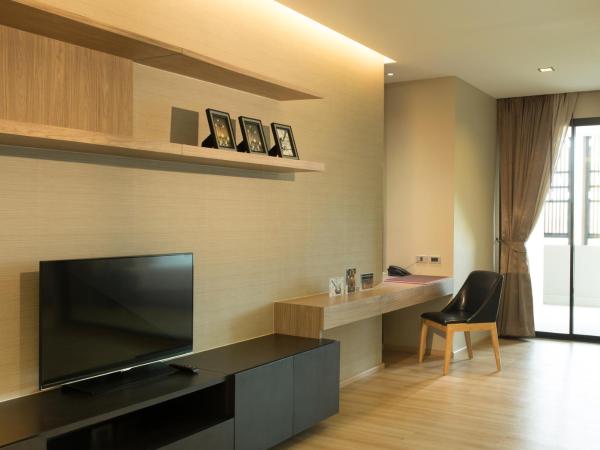 Hyde Park Chiangmai : photo 9 de la chambre grande suite ville