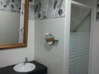 Hostels Meetingpoint : photo 6 de la chambre lit simple dans dortoir pour femmes de 8 lits