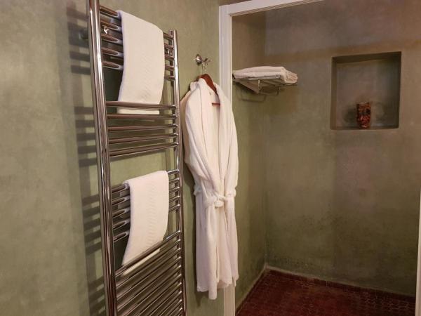 Riad Dar Karima : photo 10 de la chambre chambre double fairuz
