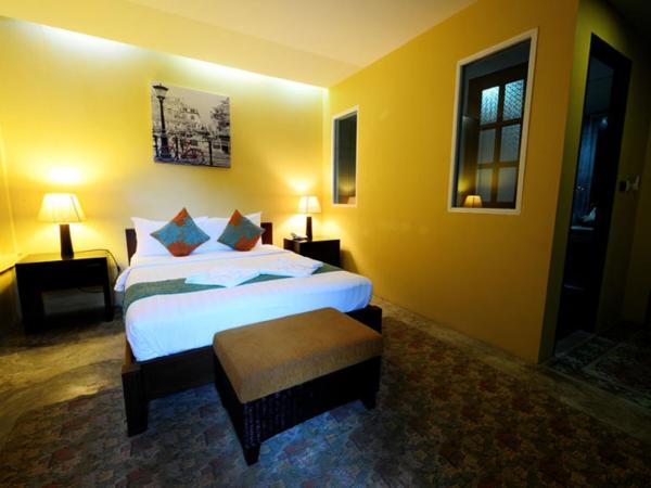 Baan PhuAnda Phuket : photo 4 de la chambre chambre standard lit queen-size