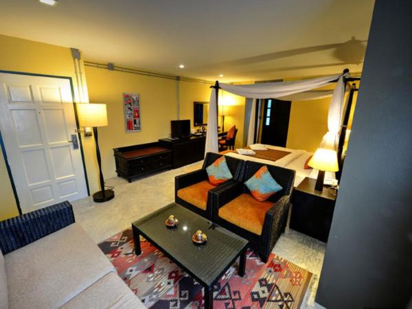 Baan PhuAnda Phuket : photo 9 de la chambre suite junior