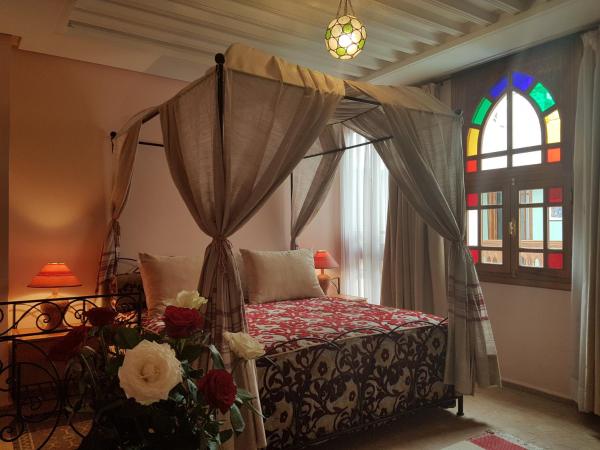 Riad Dar Karima : photo 1 de la chambre chambre familiale oum kaltoum 