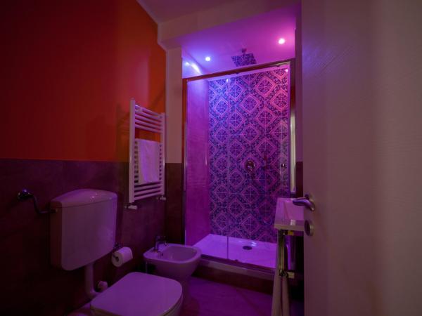 B&B Ponticello : photo 8 de la chambre chambre double avec salle de bains privative