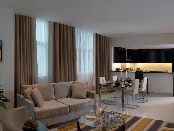 DAMAC Maison Cour Jardin : photo 3 de la chambre suite 3 chambres - vue sur centre-ville