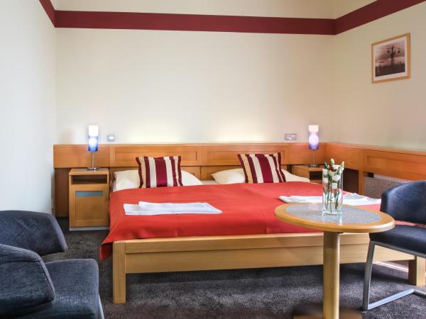 Jan Maria Hotel & Restaurant : photo 7 de la chambre chambre double