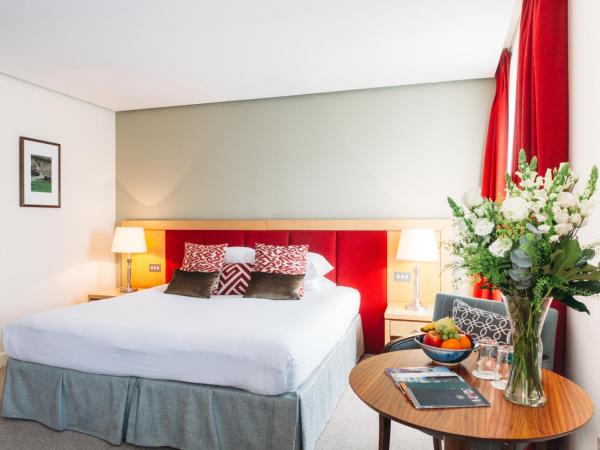 Kilkenny Pembroke Hotel : photo 3 de la chambre chambre lit king-size exécutive