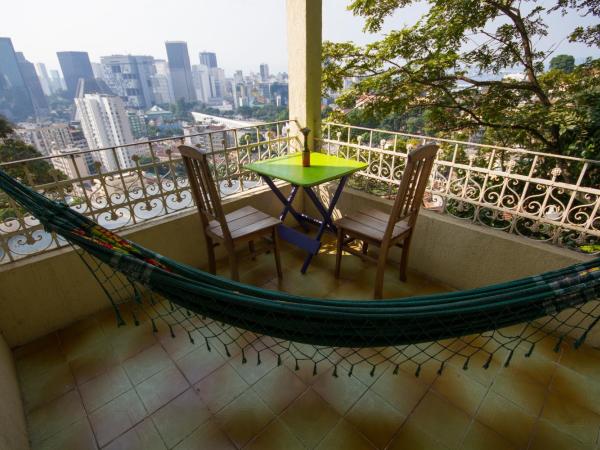 Rio Forest Hostel : photo 4 de la chambre suite avec balcon