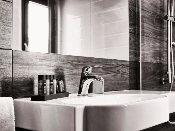 Palazzo Lorenzo Hotel Boutique & Spa : photo 7 de la chambre suite junior de luxe avec accès au spa