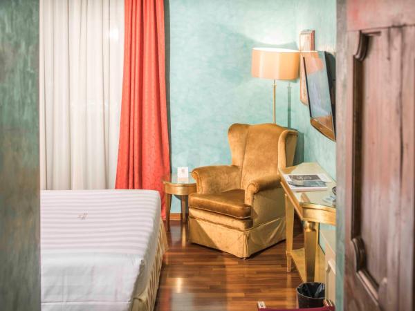 Golden Tower Hotel & Spa : photo 6 de la chambre chambre double de luxe avec baignoire spa - tour