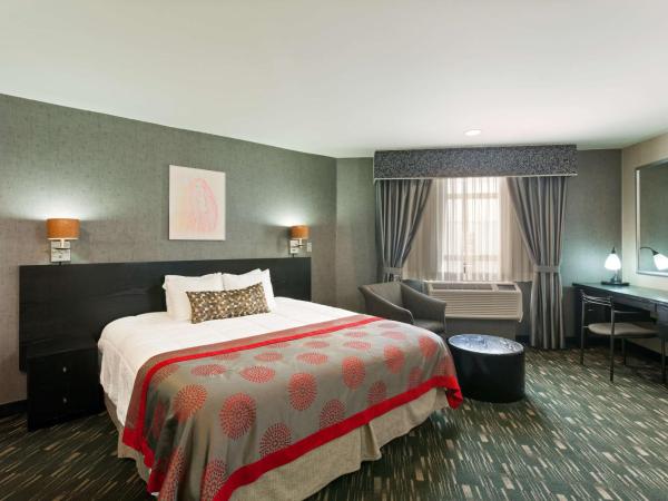 Ramada Plaza by Wyndham West Hollywood Hotel & Suites : photo 3 de la chambre chambre lit king-size