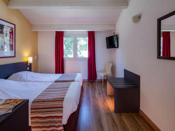 Noemys Aigues-Mortes - Hotel avec piscine : photo 3 de la chambre chambre double ou lits jumeaux standard