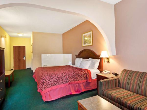 Days Inn & Suites by Wyndham Louisville SW : photo 3 de la chambre suite studio lit king-size - non-fumeurs
