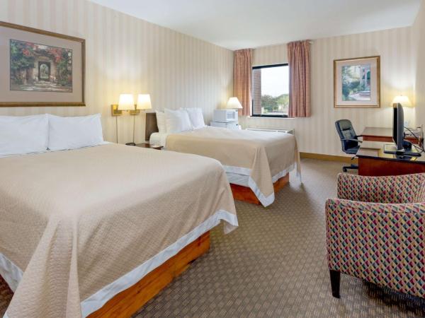 Days Inn & Suites by Wyndham Northwest Indianapolis : photo 2 de la chambre chambre double avec 2 lits doubles - non-fumeurs