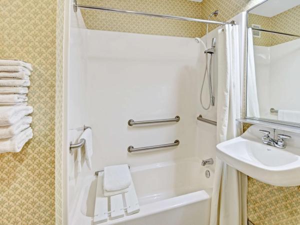 Baymont by Wyndham Indianapolis : photo 1 de la chambre chambre double - accessible aux personnes à mobilité réduite - non-fumeurs