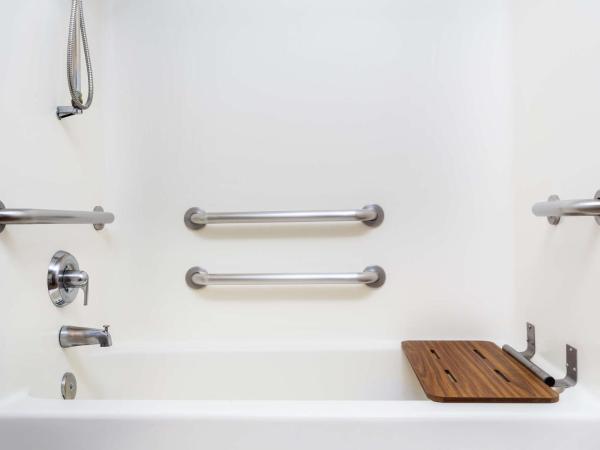 Microtel Inn & Suites by Wyndham Salt Lake City Airport : photo 5 de la chambre chambre standard avec 2 lits queen-size - non-fumeurs