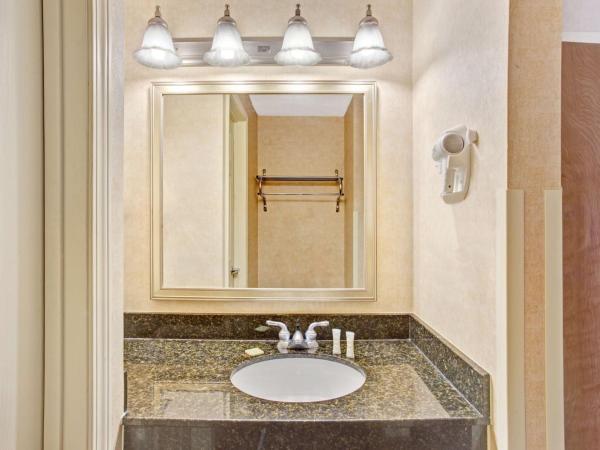 Baymont by Wyndham Indianapolis West : photo 3 de la chambre chambre avec 2 lits king-size - non-fumeurs