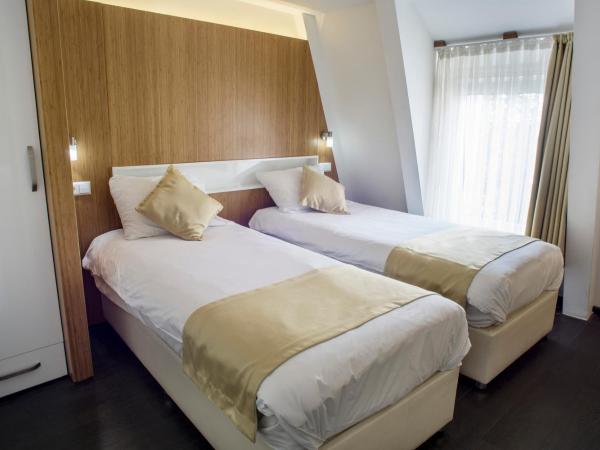 Hotel Larende : photo 2 de la chambre chambre lits jumeaux standard