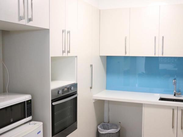 Airport Gateway Hotel : photo 4 de la chambre chambre familiale comprenant 3 chambres