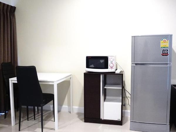 The Arni Sukhumvit 101 : photo 8 de la chambre studio lit queen-size