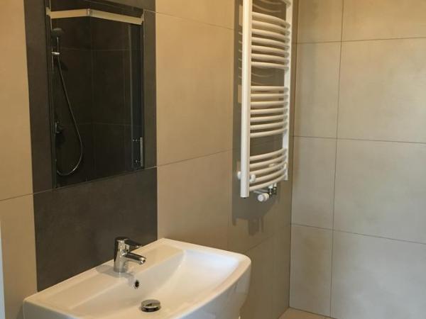 Panorama Gdynia Rooms : photo 7 de la chambre chambre quadruple - vue sur jardin