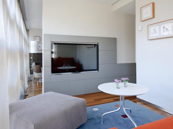 Hotel Reina Petronila : photo 3 de la chambre chambre double supérieure