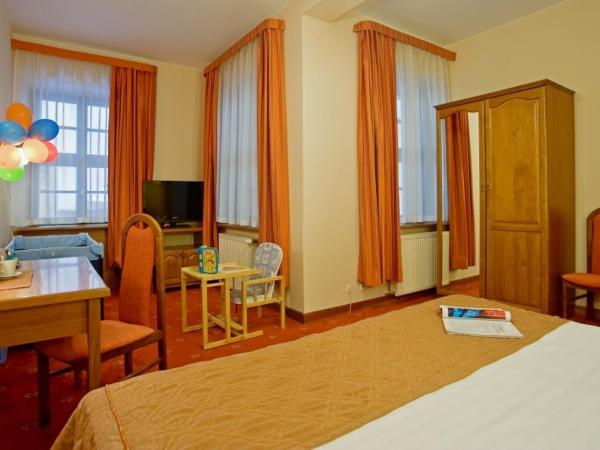 Hotel Regent : photo 2 de la chambre chambre familiale (2 adultes et 2 enfants)