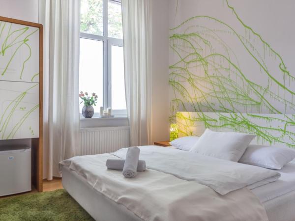 Central Sopot : photo 2 de la chambre chambre double avec salle de bains privative