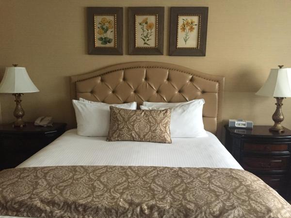 Best Western Plus Sunset Plaza Hotel : photo 7 de la chambre chambre lit king-size - non-fumeurs