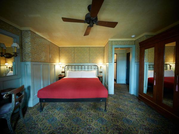 The Jane Hotel : photo 3 de la chambre cabine du capitaine avec salle de bains privative