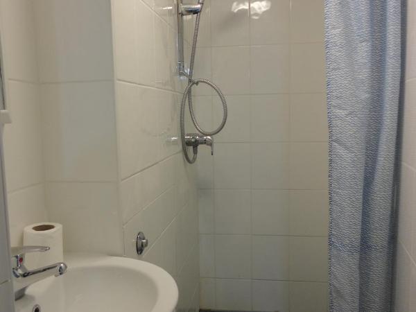 City View Hotel - Roman Road Market : photo 6 de la chambre chambre simple standard