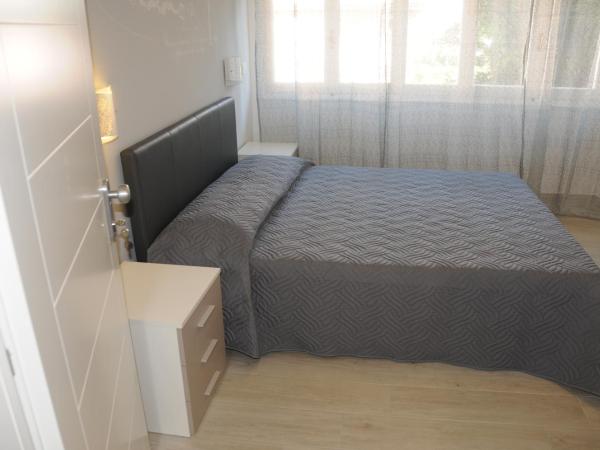 Affittacamere La Perla : photo 9 de la chambre chambre double avec salle de bains privative