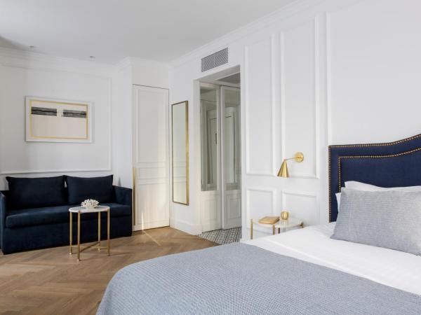 Hotel Midmost by Majestic Hotel Group : photo 1 de la chambre suite junior avec balcon